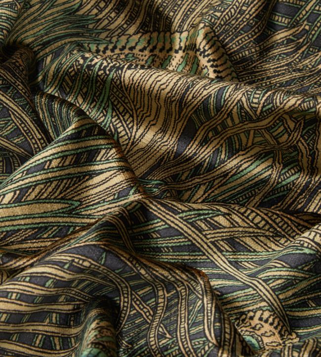Hera Feather in Vintage Room Velvet Fabric - Green