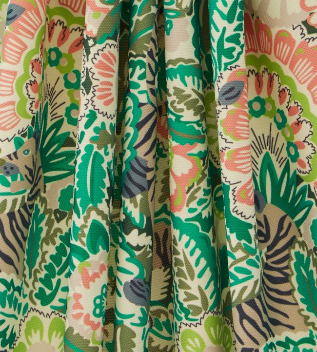 Grand Milo in Majorelle Room Fabric - Green 