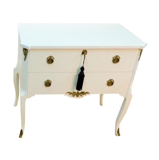 (745) Classic Gustavian Louis XV Style Chest (Single)