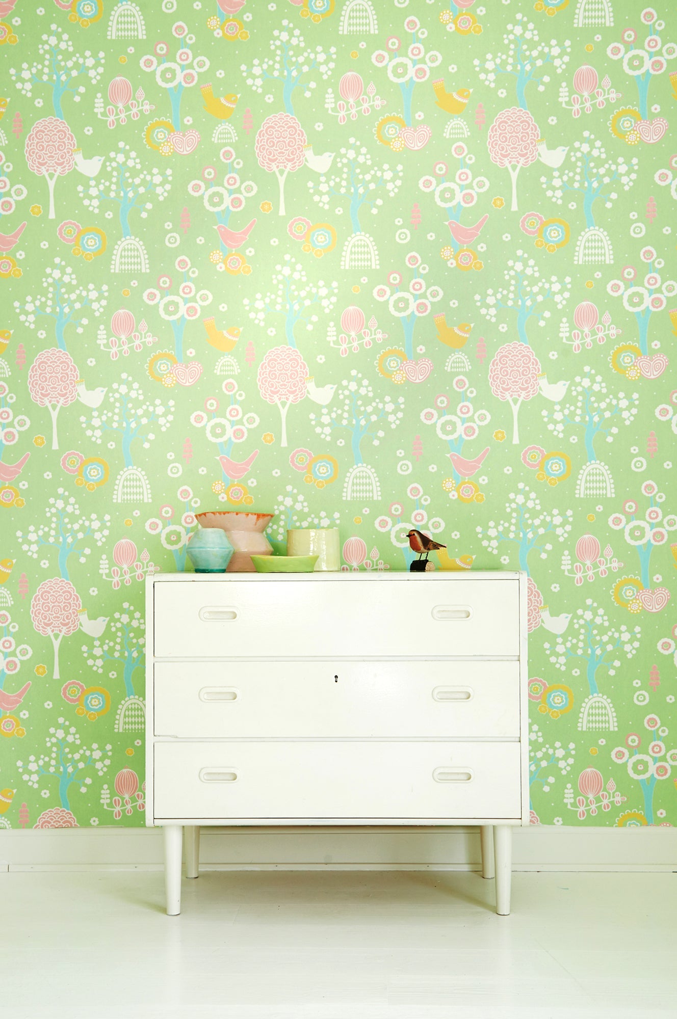 Cherry Valley Green Wallpaper - Majvillan