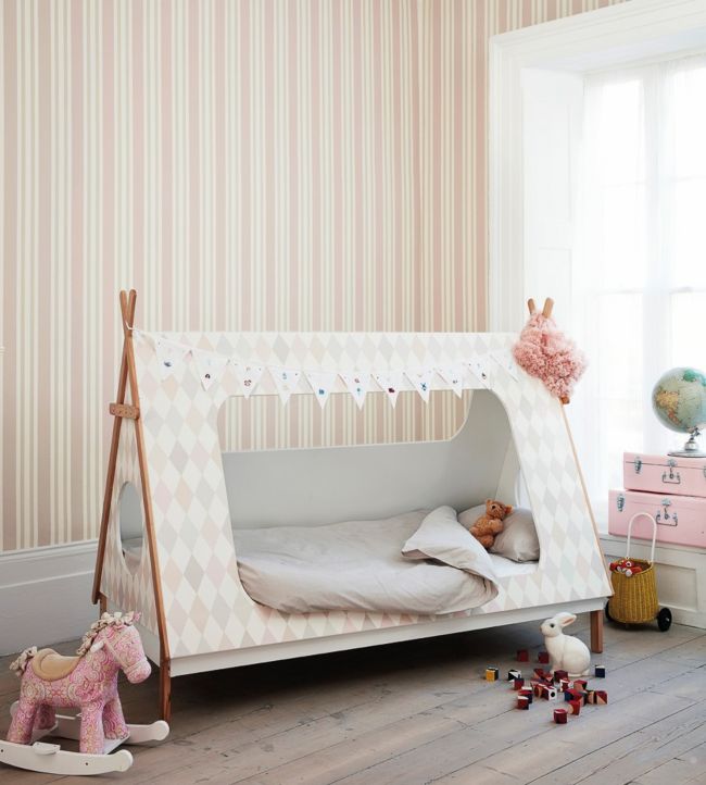Polo Stripe Room Wallpaper - Pink