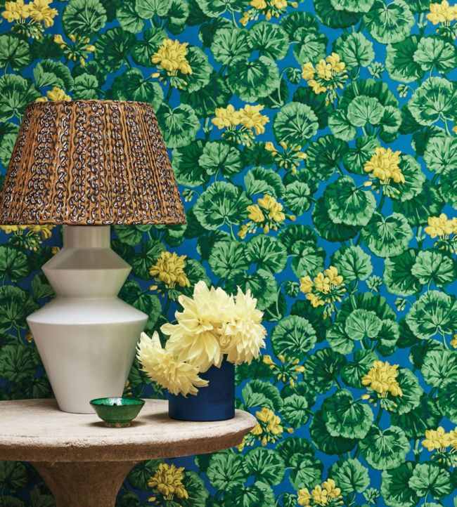 Geranium Wallpaper - Green - Cole & Son