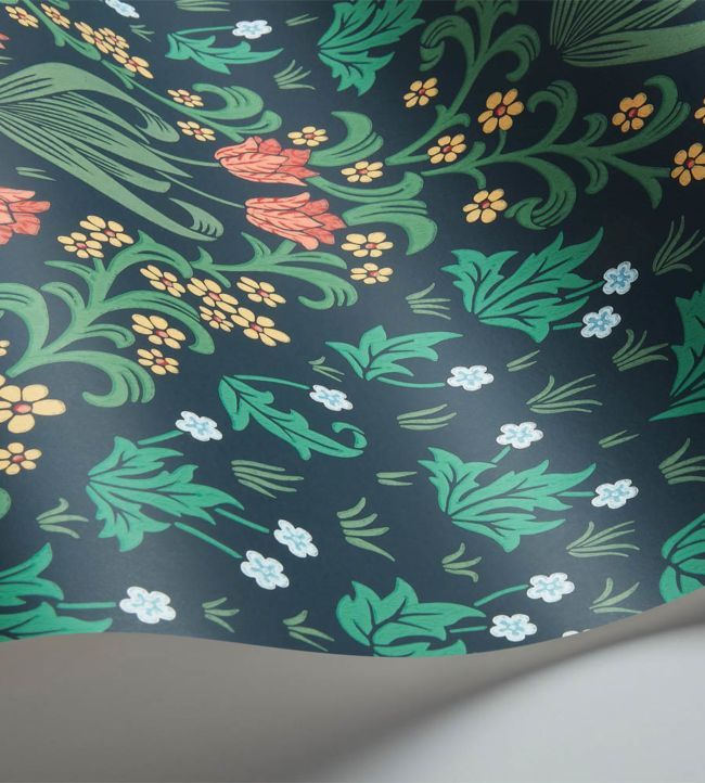 Tudor Garden Wallpaper - Green - Cole & Son