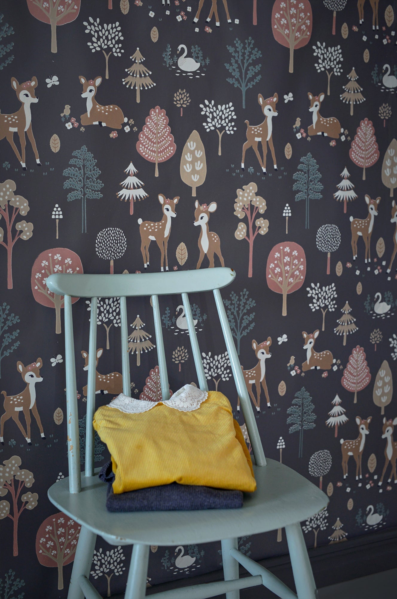 Golden Woods  Deep Grey Wallpaper - Majvillan