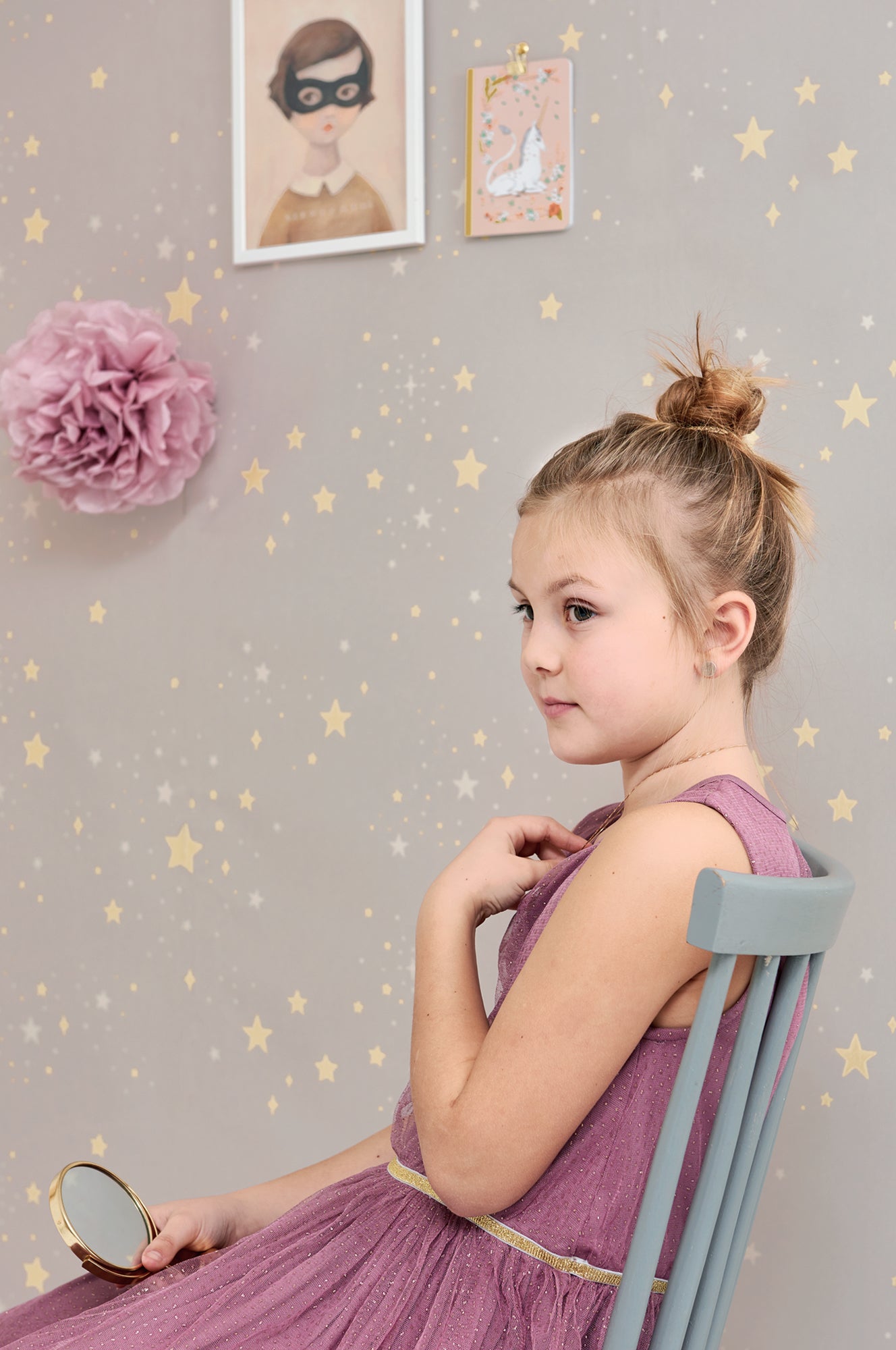 Twinkle Dusty Lilac Wallpaper - Majvillan