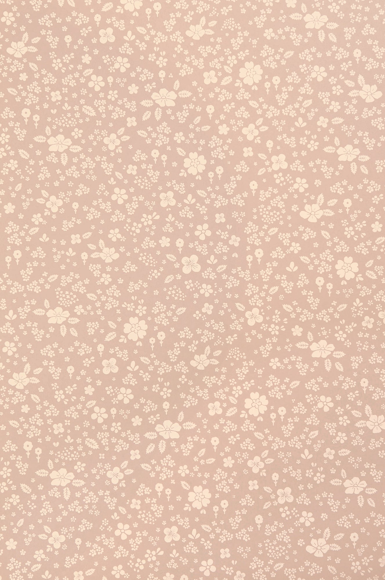 Flora Dreamy Lilac Wallpaper - Majvillan