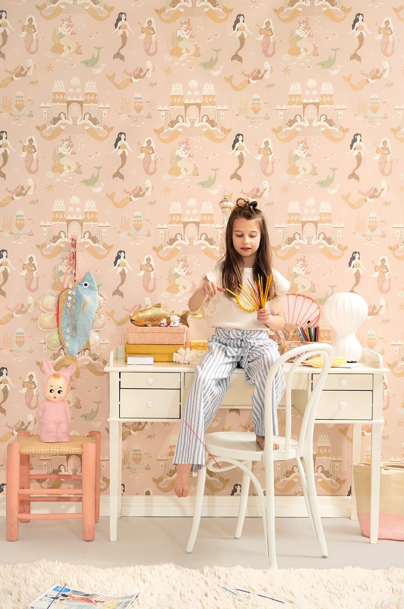 Mermaid Reef Sweet Pink Wallpaper - Majvillan