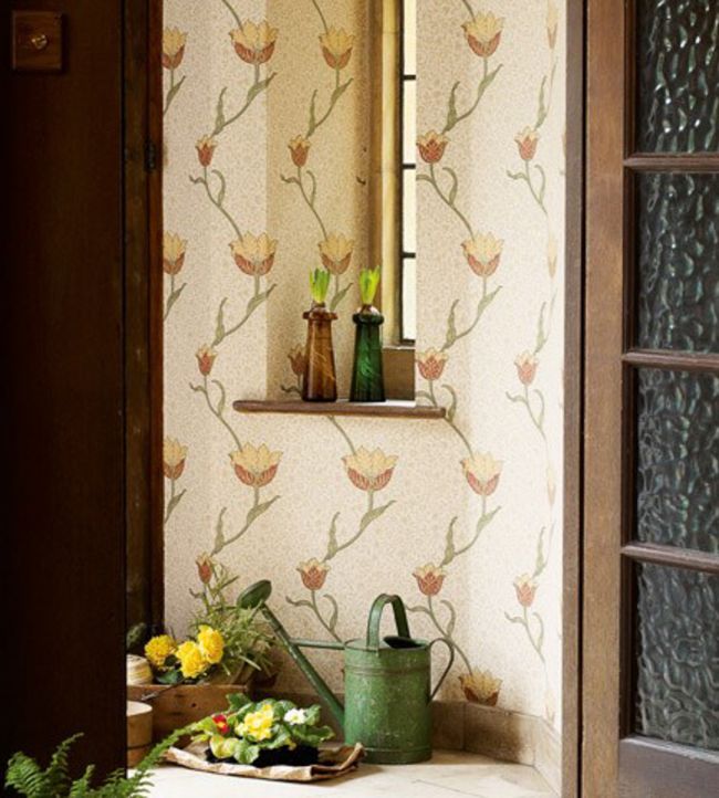 Garden Tulip Room Wallpaper - Cream