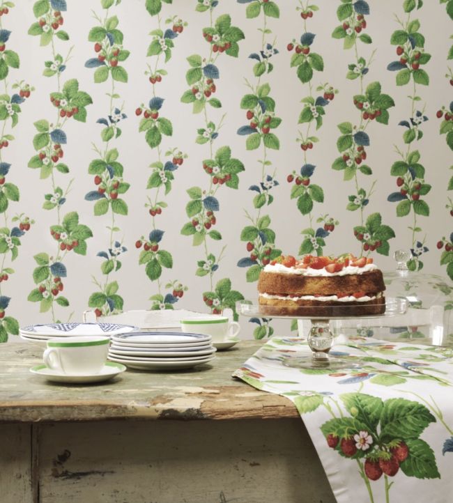 Summer Strawberries Room Wallpaper - Green