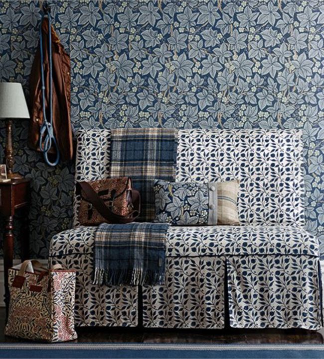 Bramble Room Wallpaper - Blue