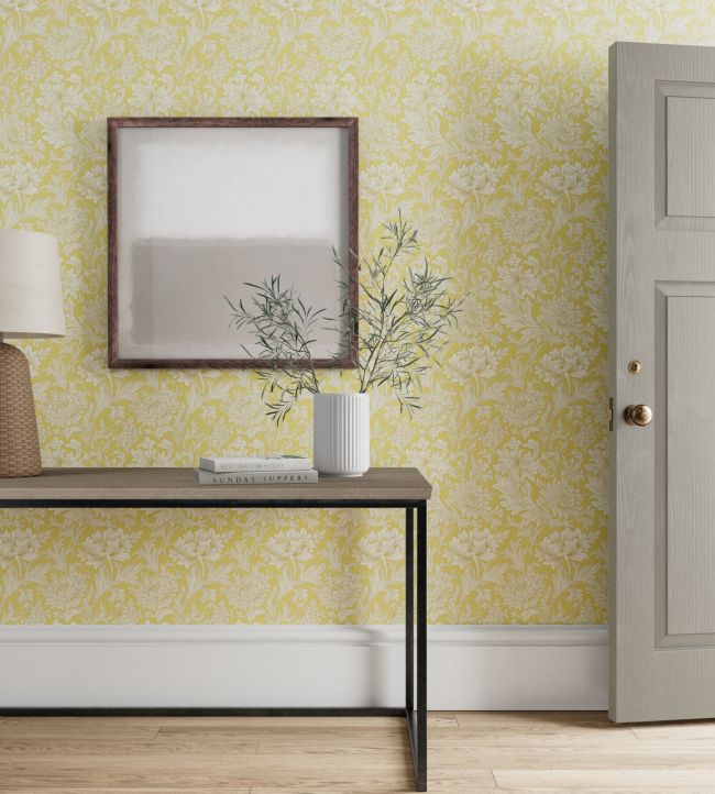Chrysanthemum Toile Room Wallpaper - Yellow