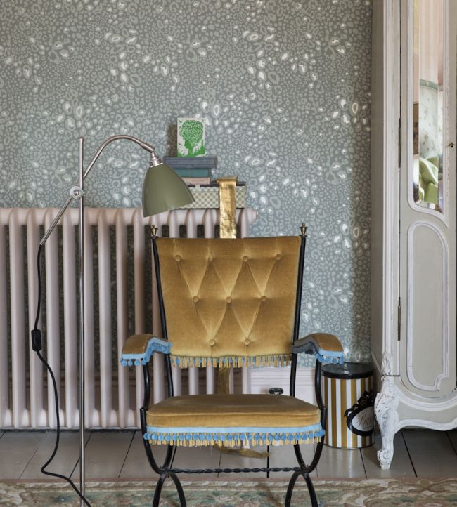 Ocelot Room Wallpaper - Gray