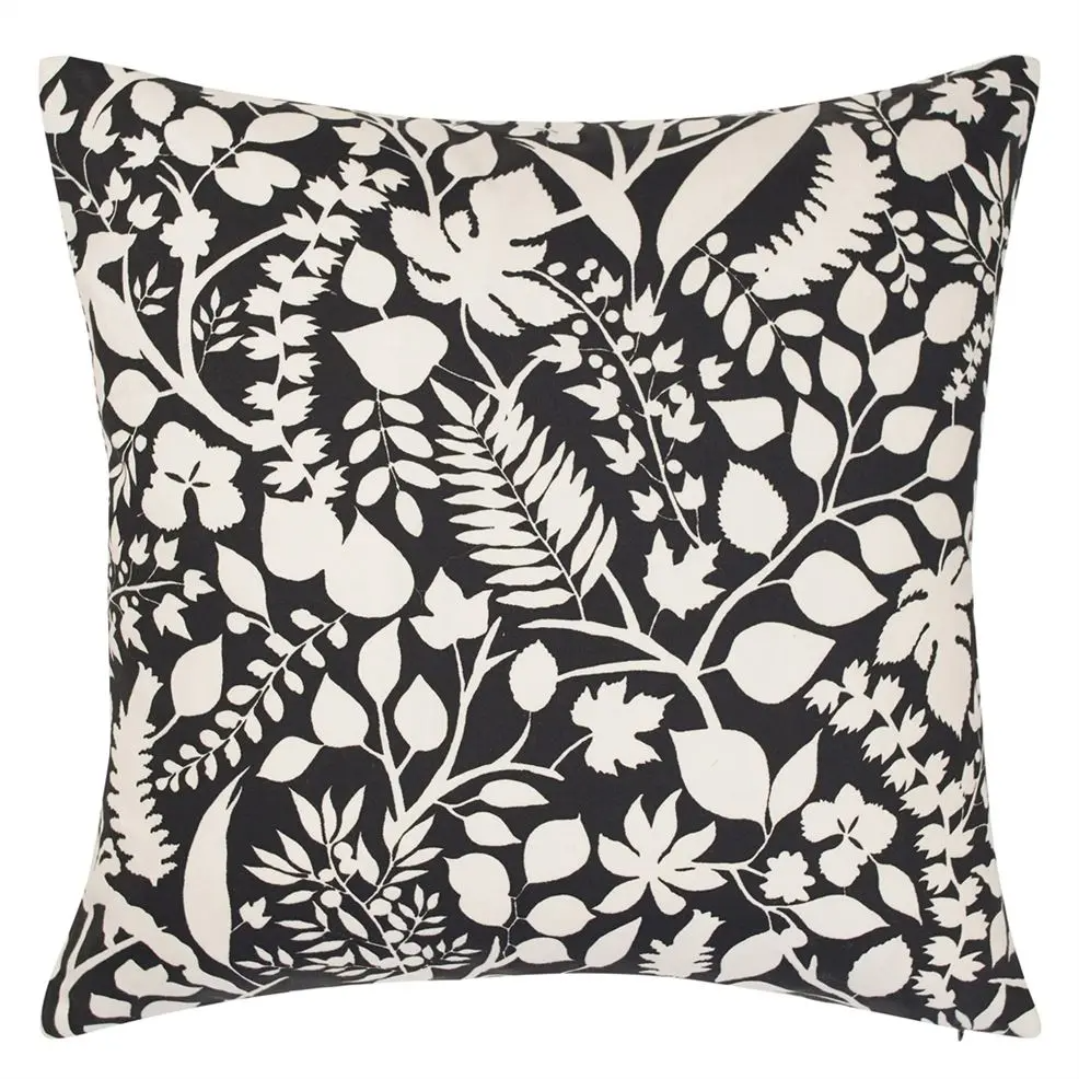 Dame Nature Printemps Cushion