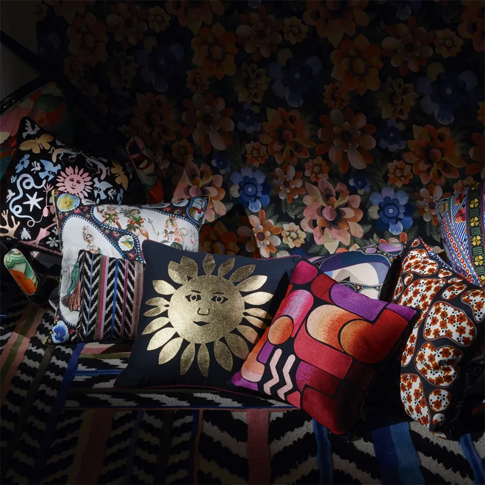 Omnitribe Azur Room Cushion