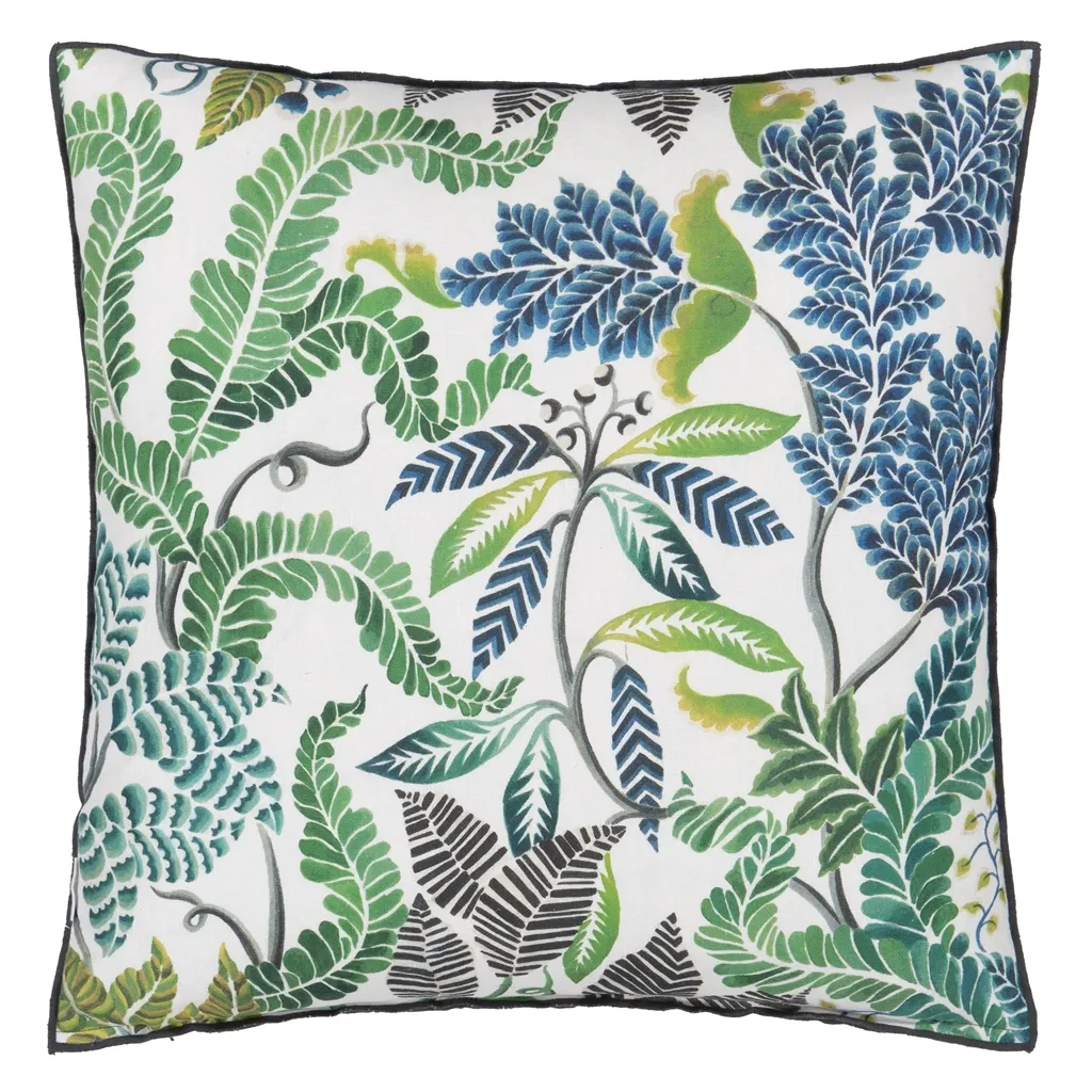 Brocart Decoratif Fuchsia Linen Cushion - Designers Guild