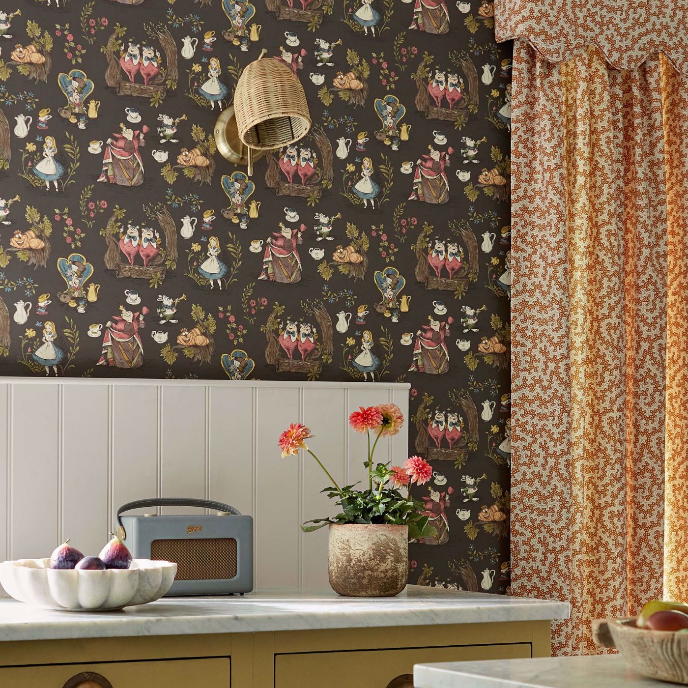 Alice In Wonderland Chocolate Room Wallpaper