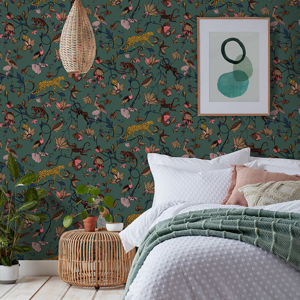 Exotic Wildlings Room Wallpaper - Green