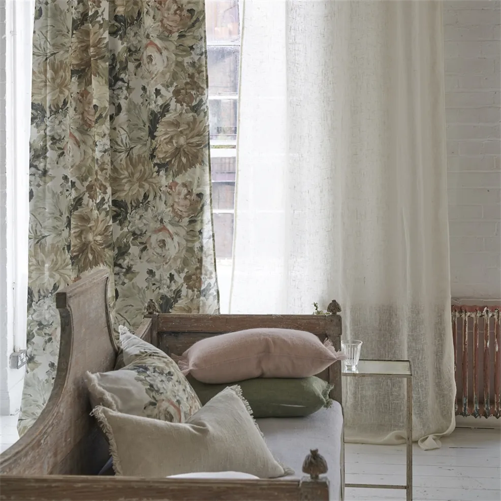 Fleurs D Artistes Chalk Room Fabric