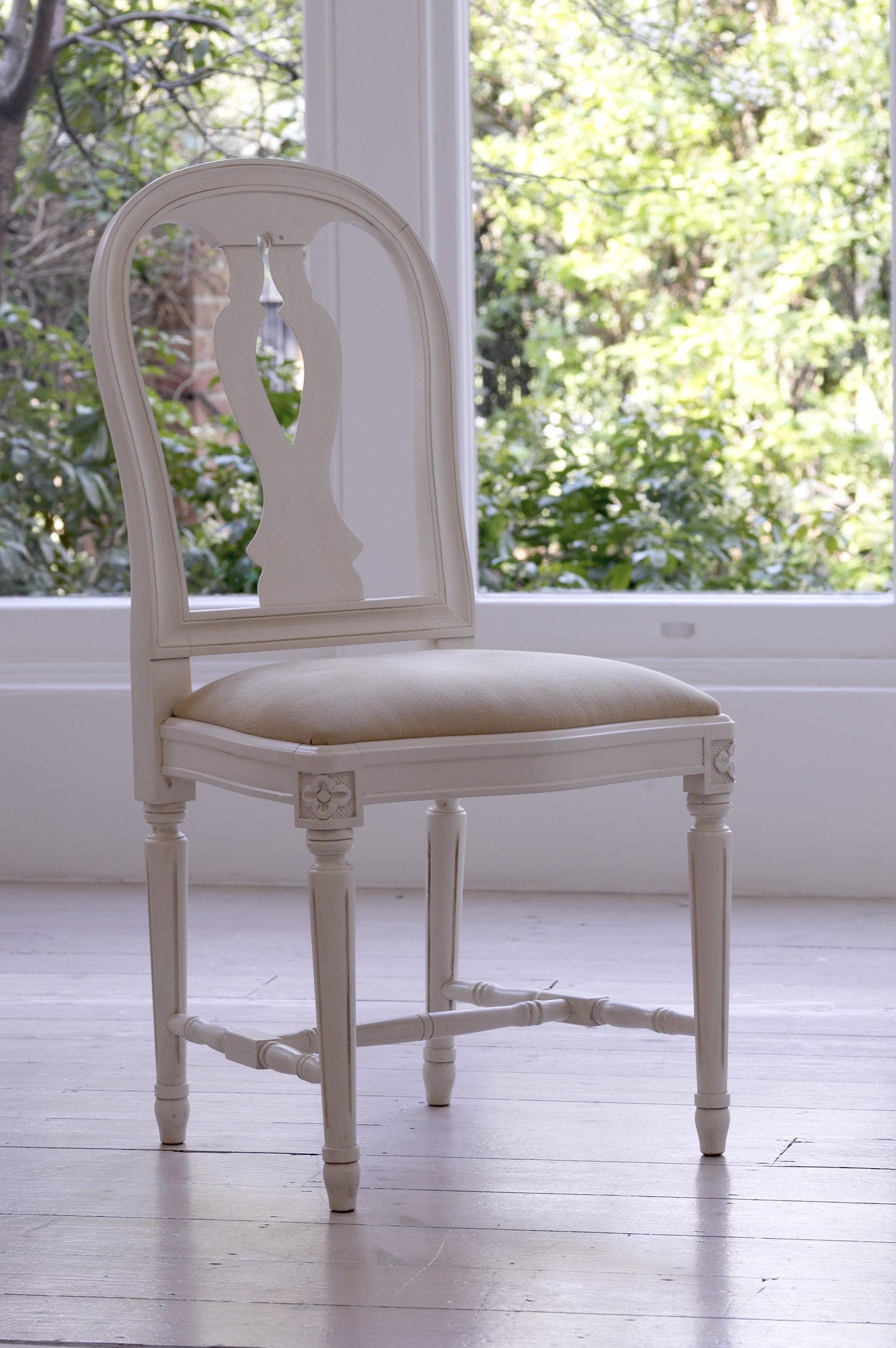 Lundberg Wooden Chair - detail