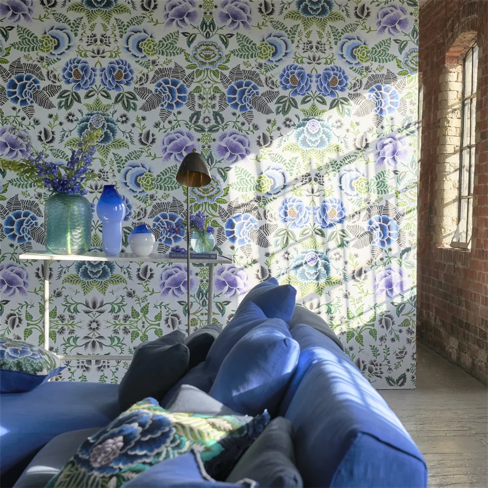 Rose De Damas Cobalt Room Wallpaper