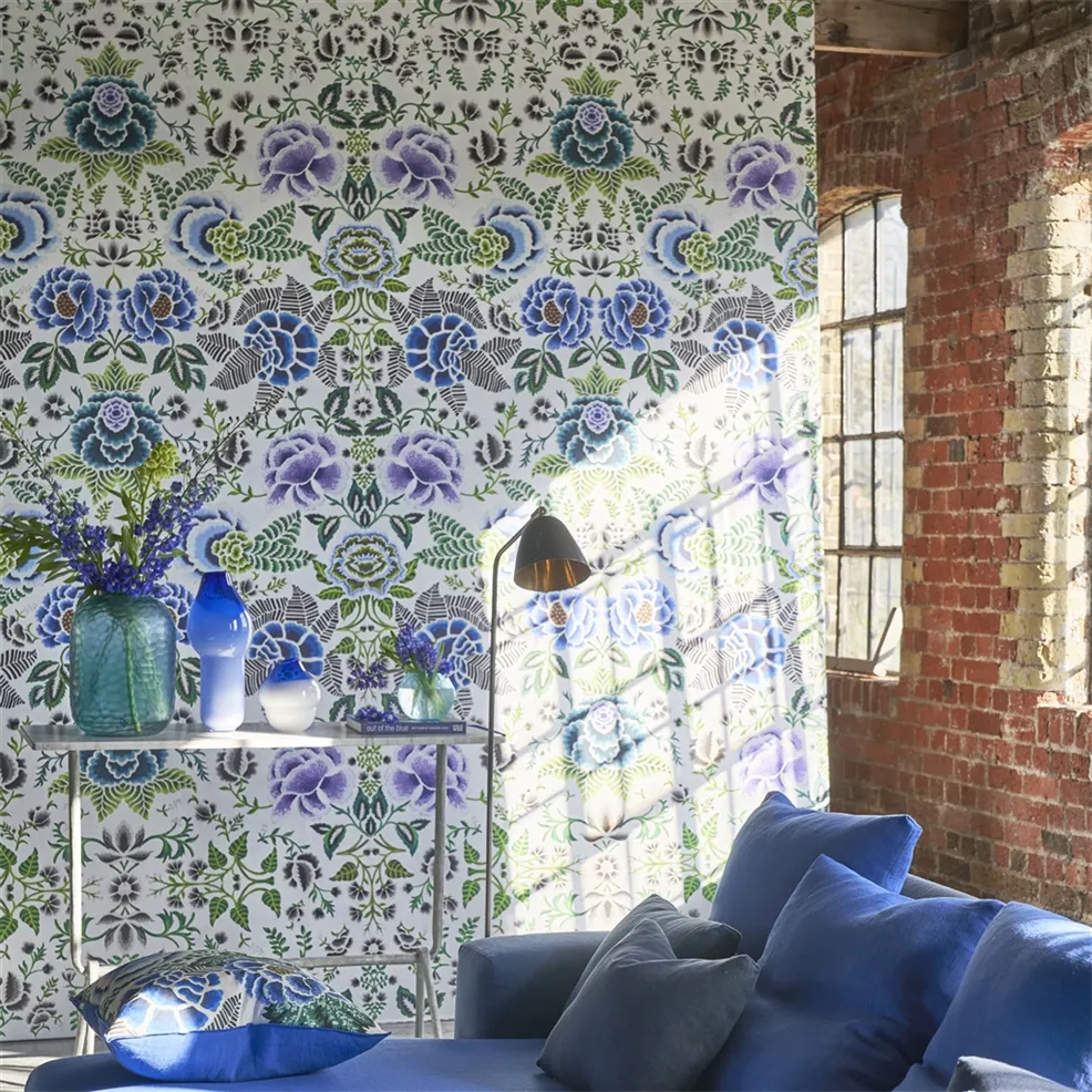 Rose De Damas Cobalt Room Wallpaper