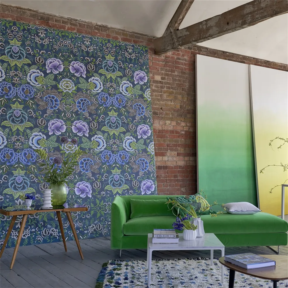 Rose De Damas Indigo Room Wallpaper