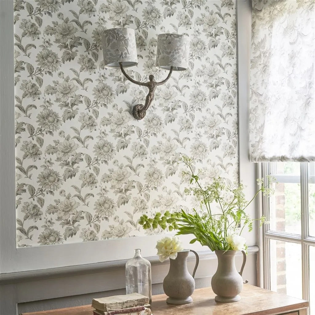 English Garden Floral Room Wallpaper - Gray