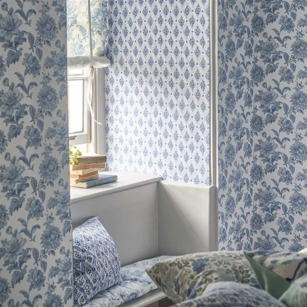 English Garden Floral Room Wallpaper - Blue