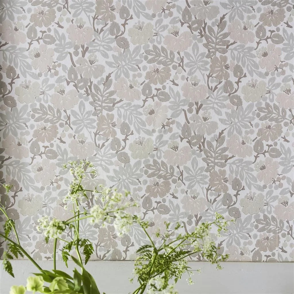 Carlisle Fauna Room Wallpaper - Gray