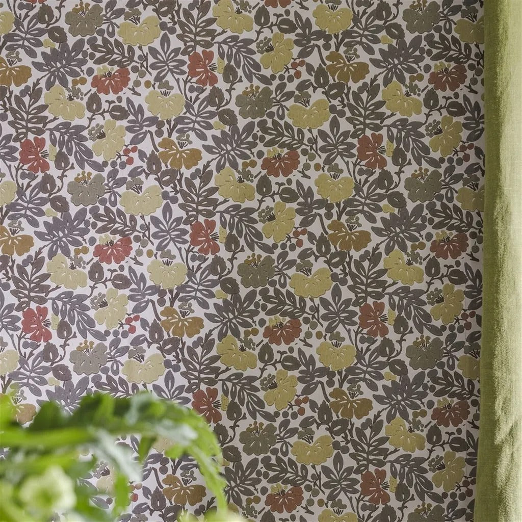 Carlisle Fauna Room Wallpaper - Multicolor