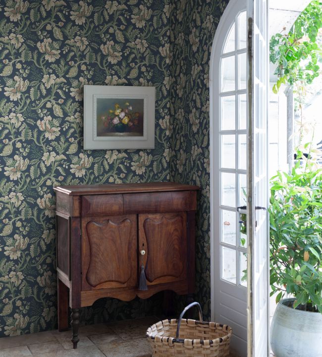 Daphne Room Wallpaper - Green