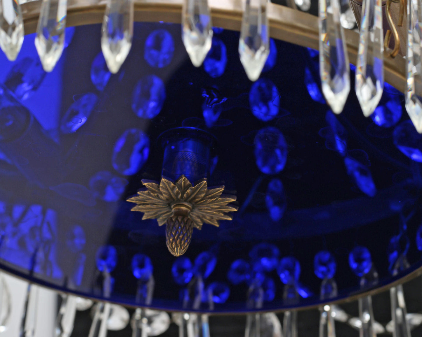 Gustavian Crystal Chandelier with Decorative Blue Bowl